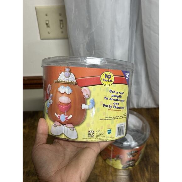 Halloween Mr & Mrs Potato Head Pumpkin Kits Pirate & Princess NEW Sealed - Picture 3 of 12